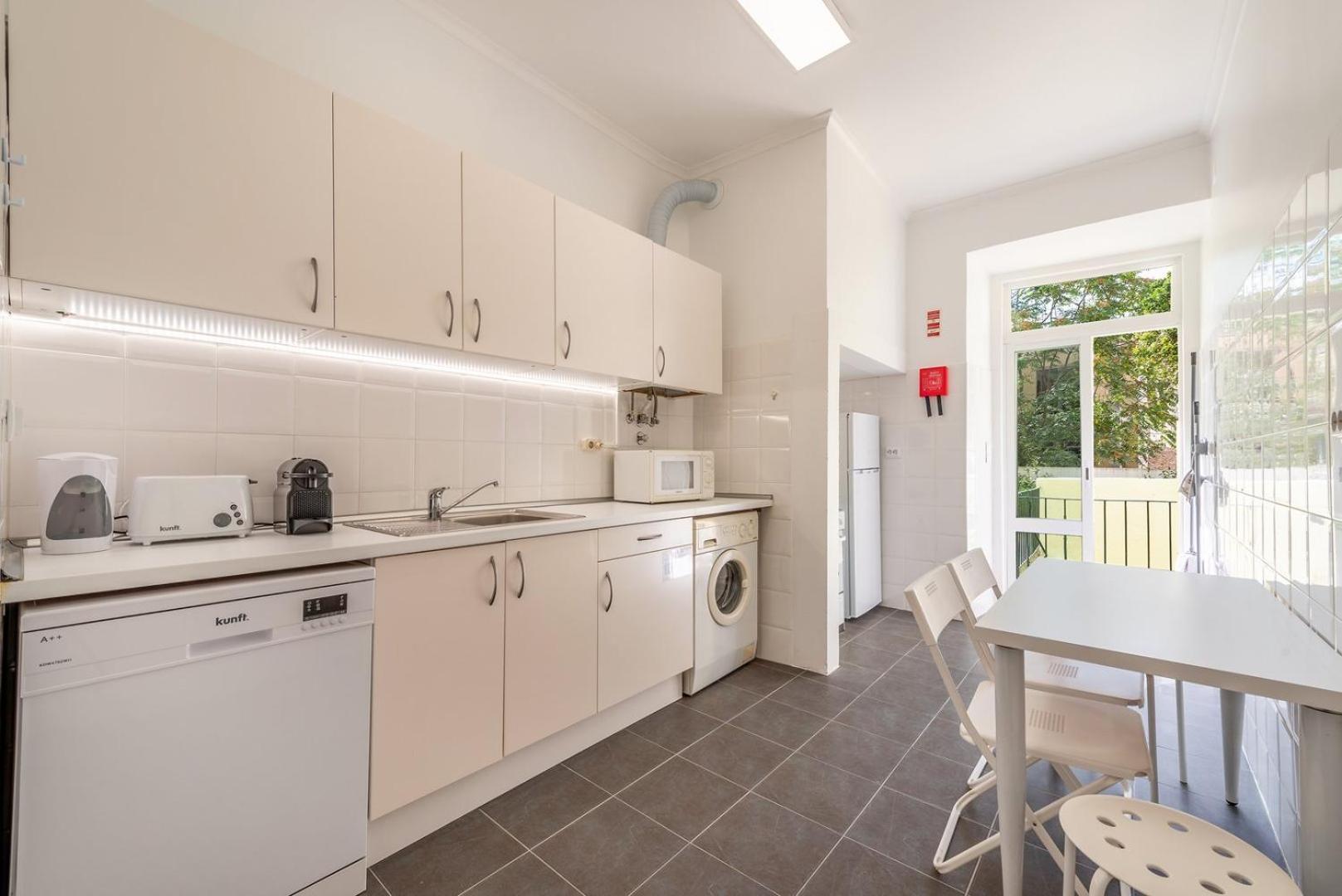 Guestready - Saldanha Building Garden Apartment Lisbon Exterior photo