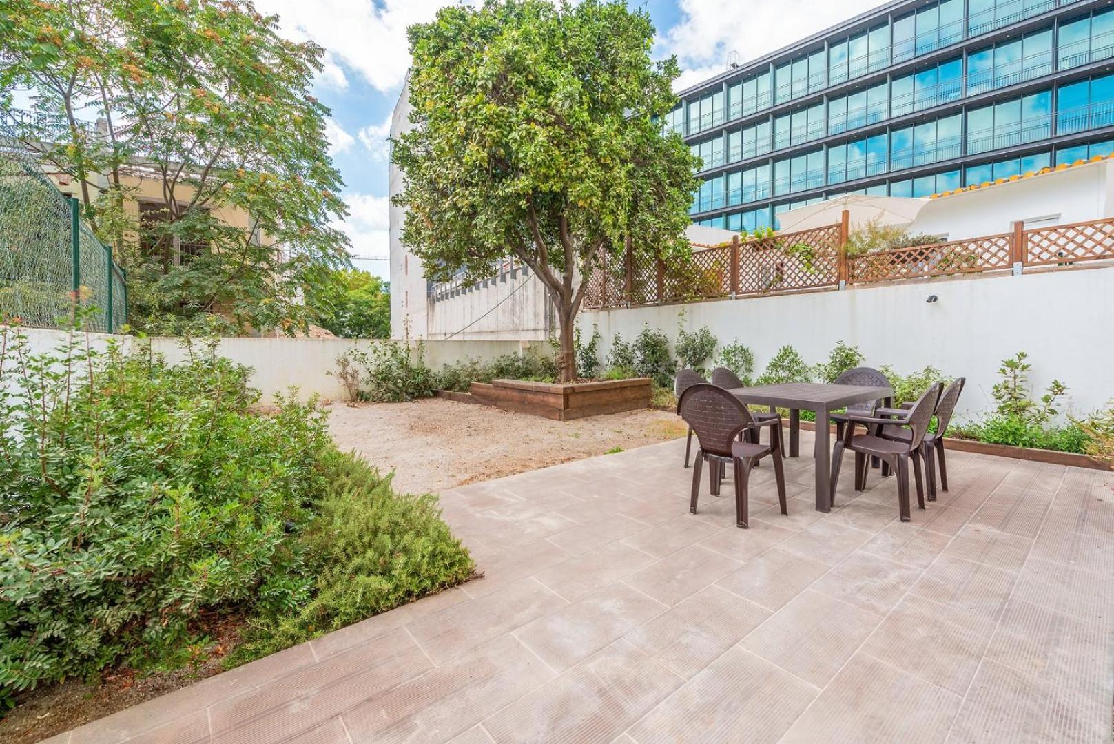 Guestready - Saldanha Building Garden Apartment Lisbon Exterior photo