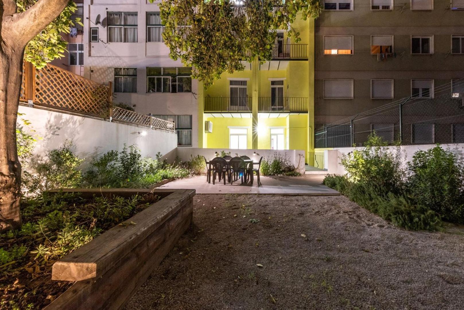 Guestready - Saldanha Building Garden Apartment Lisbon Exterior photo