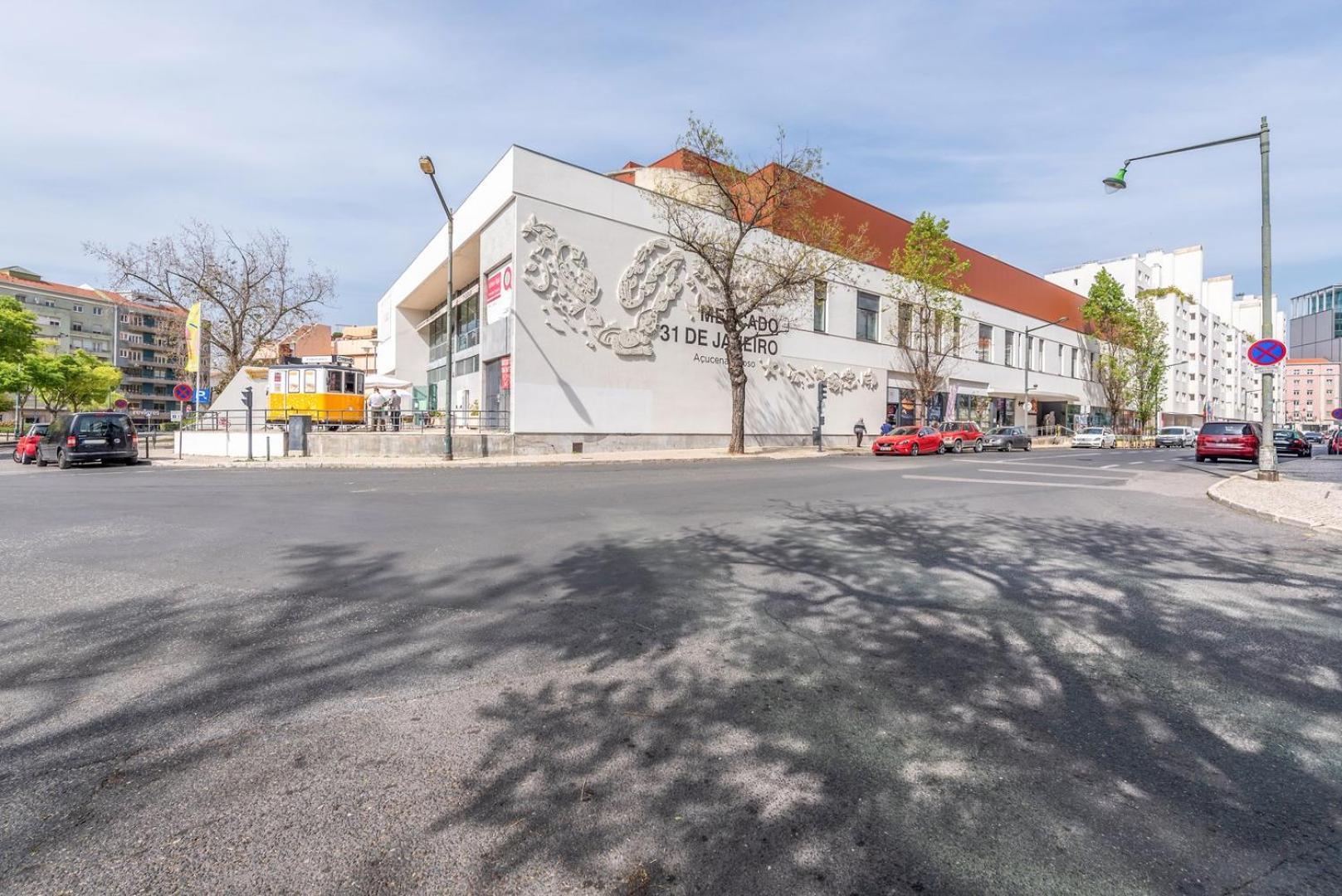 Guestready - Saldanha Building Garden Apartment Lisbon Exterior photo